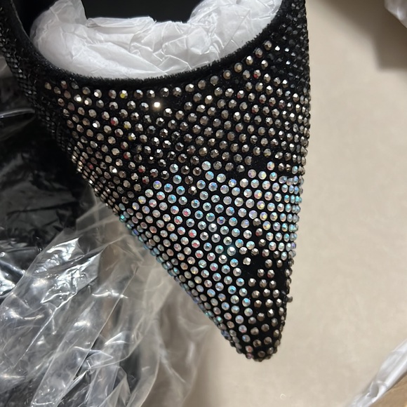Steve Madden Trala Rhinestone Pumps( DISCOUNTED few stones missing) - Picture 5 of 5